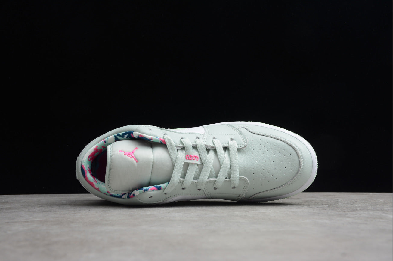 Air Jordan 1 Low GS Mint Green