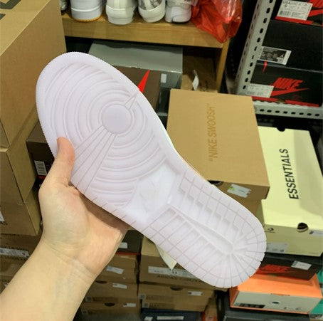 Air Jordan 1 Mid SE Cherry Blossom