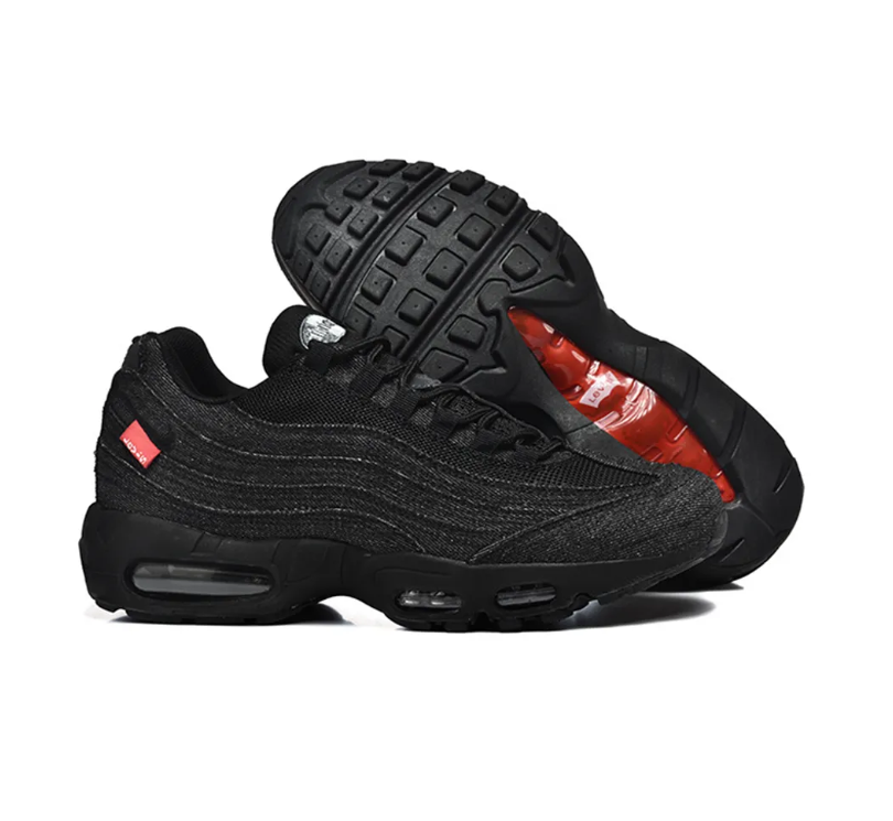 Levi’s x AM 95 Black Shoes Sneakers