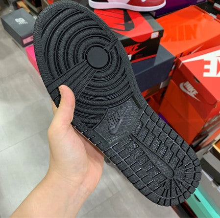 Air Jordan 1 WMNS Satin Snake