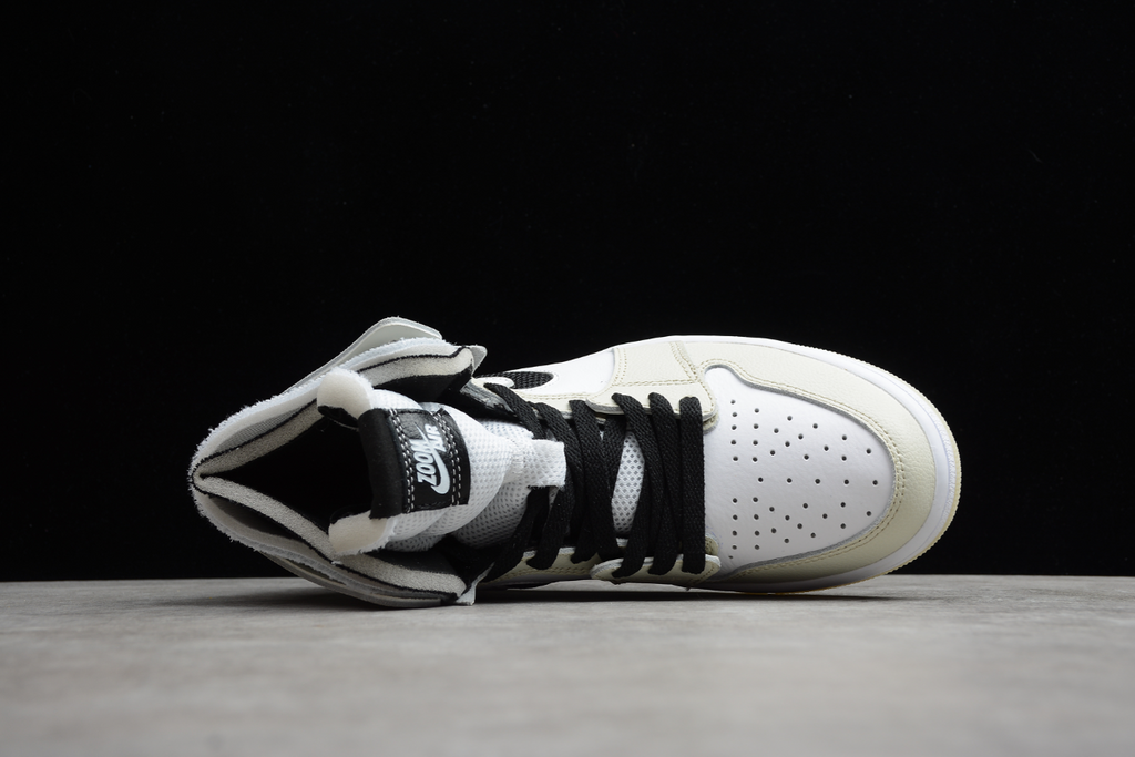 Air Jordan 1 Zoom Air CMFT Light Bone