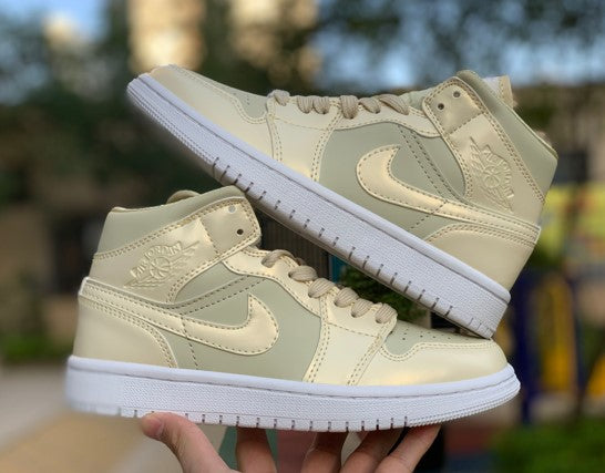 Air Jordan 1 Lemon Yellow Chameleon