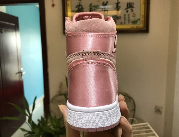 Air Jordan 1 SOH