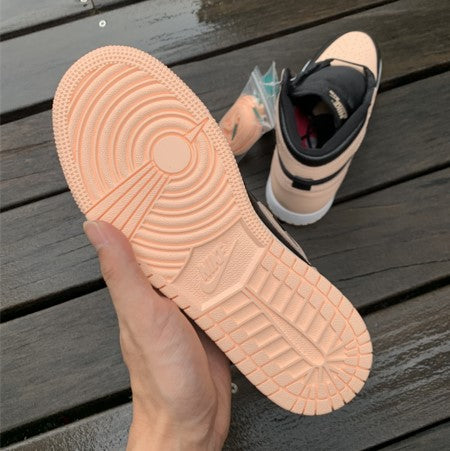 Air Jordan 1 Retro High OG GS “Crimson Tint”