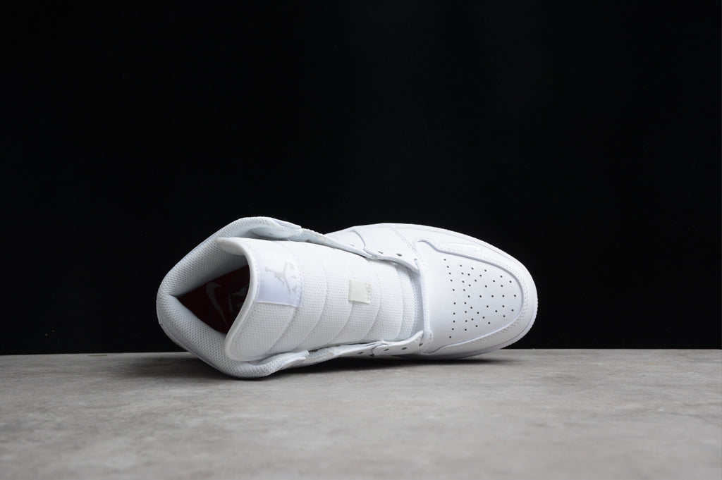 Air Jordan 1 Mid Euro Tour