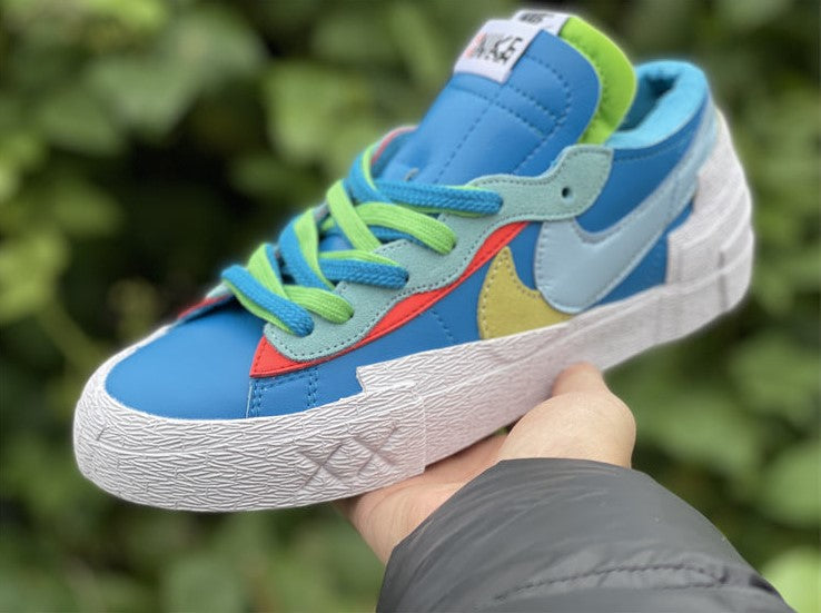 Blazer Low sacai KAWS Neptune Blue Shoes Sneakers