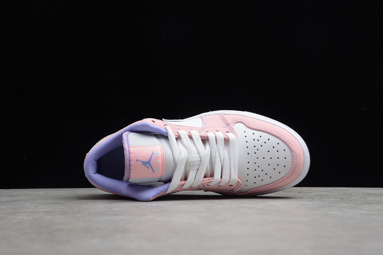 Air Jordan 1 Low SE “Arctic Punch”