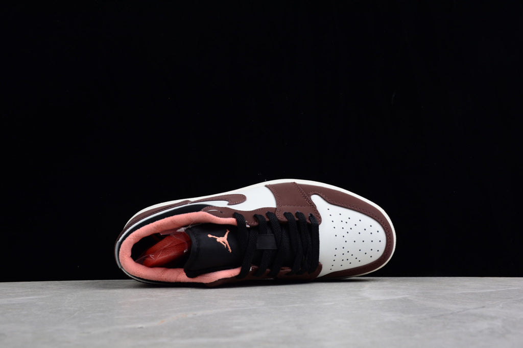 Air Jordan 1 Low “Mocha Brown”