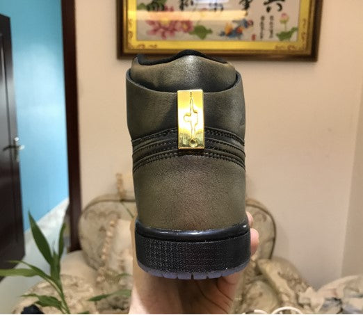 Air Jordan 1 Ret High OG Wings