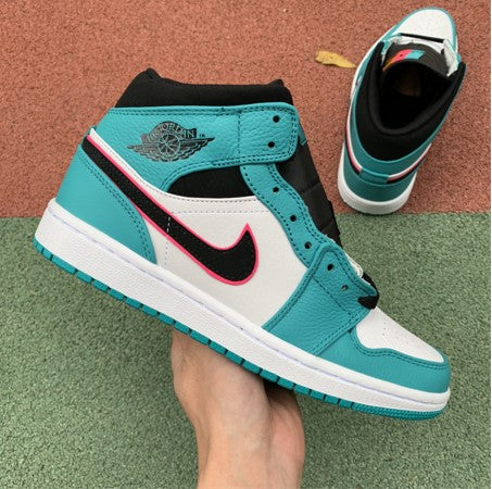 Air Jordan 1 Mid South Coast Beach
