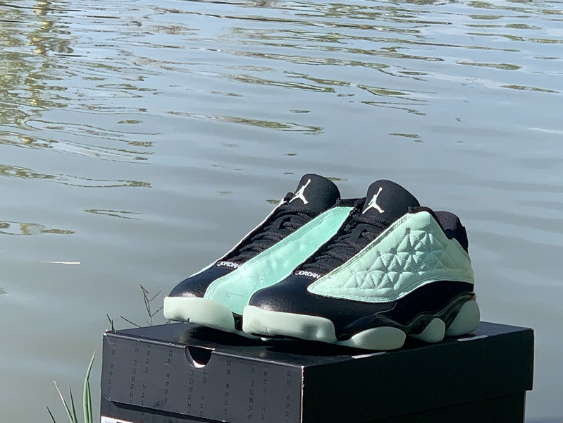 Air Jordan 13 Low Singles Day