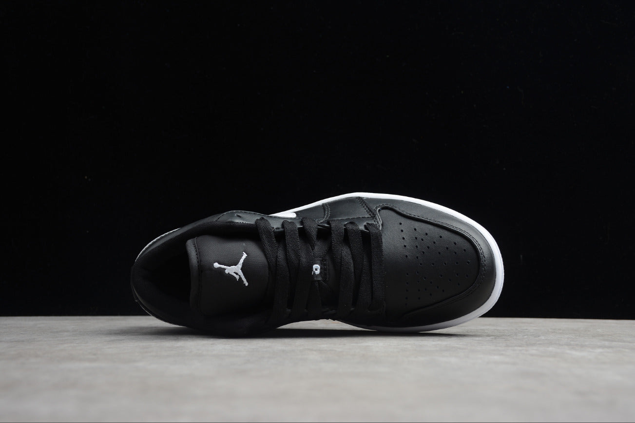 Air Jordan 1 Low Black White
