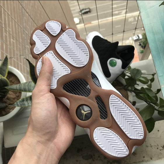 Air Jordan 13 Black White