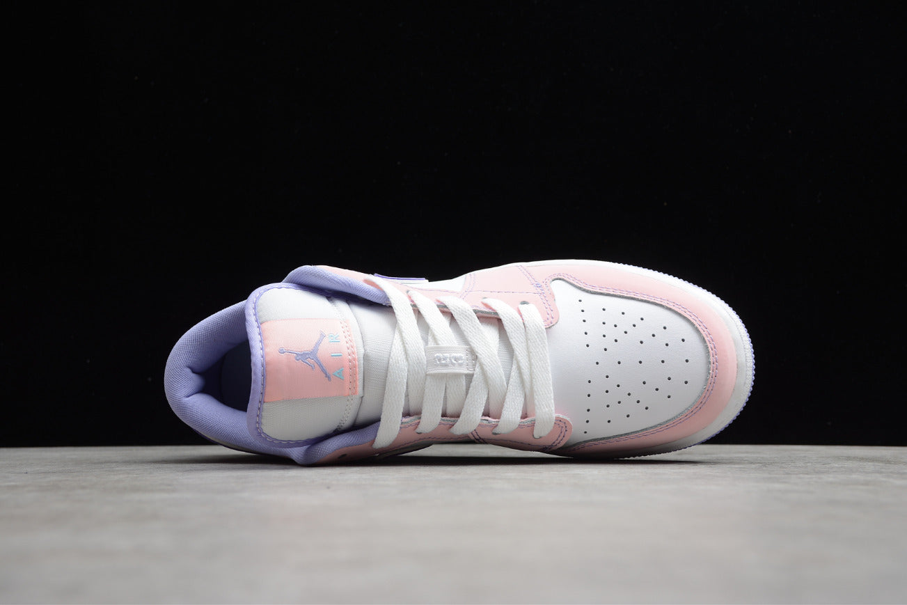 Air Jordan 1 Low SE Arctic Punch