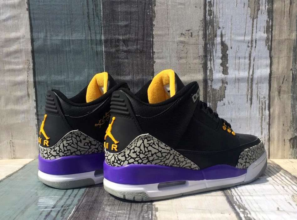 Air Jordan 3 Retro Court Purple
