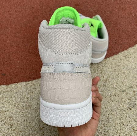 Air Jordan 1 Mid Zebra Pattern Gray Light