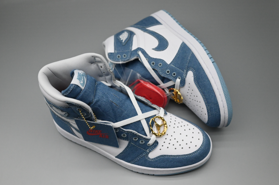 Air Jordan 1 High OG Denim Metallic Gold