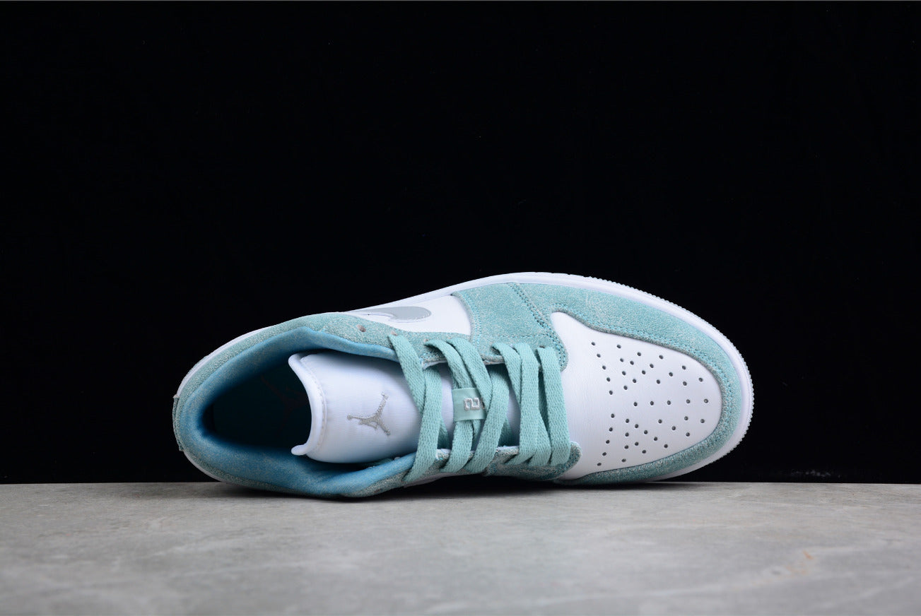 Air Jordan 1 Low New Emerald