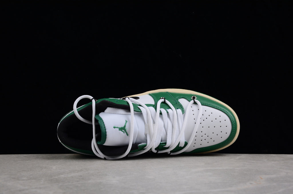 Air Jordan 1 Low Pine Green