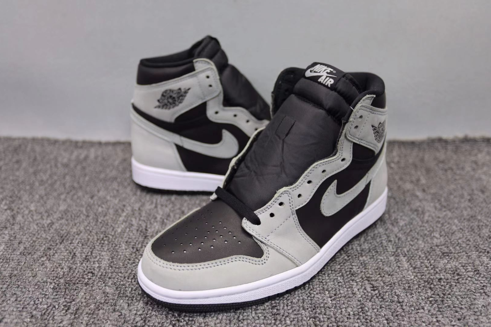 Air Jordan 1 Retro High OG Shadow 2.0 Smoke Grey