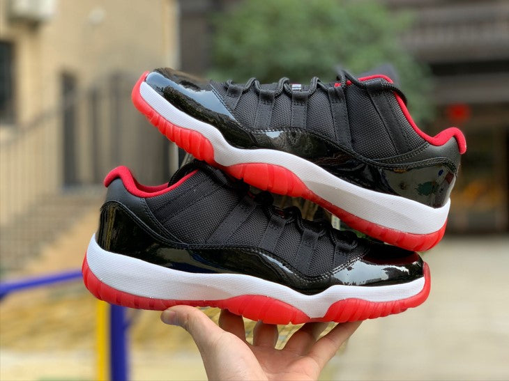 Air Jordan 11 Low Bred