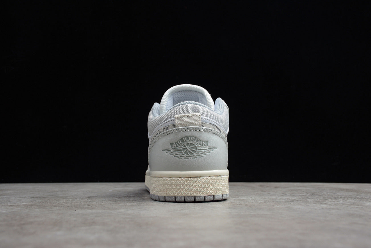 Air Jordan 1 Low PRM “Elephant Print”