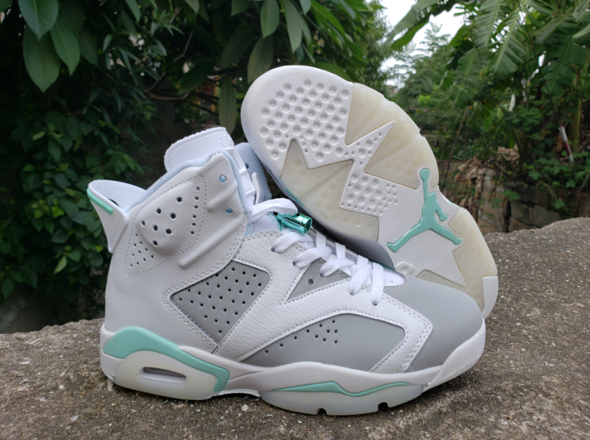 Air Jordan 6 Retro White Pure Platinum-Mint Foam