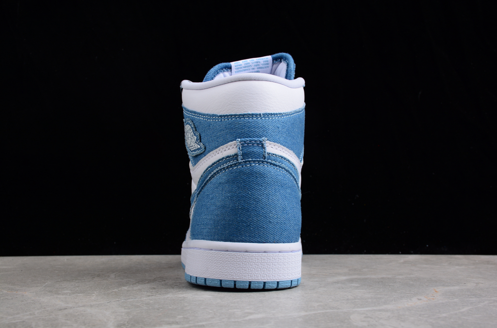 Air Jordan 1 Retro High OG WMNS “Denim”