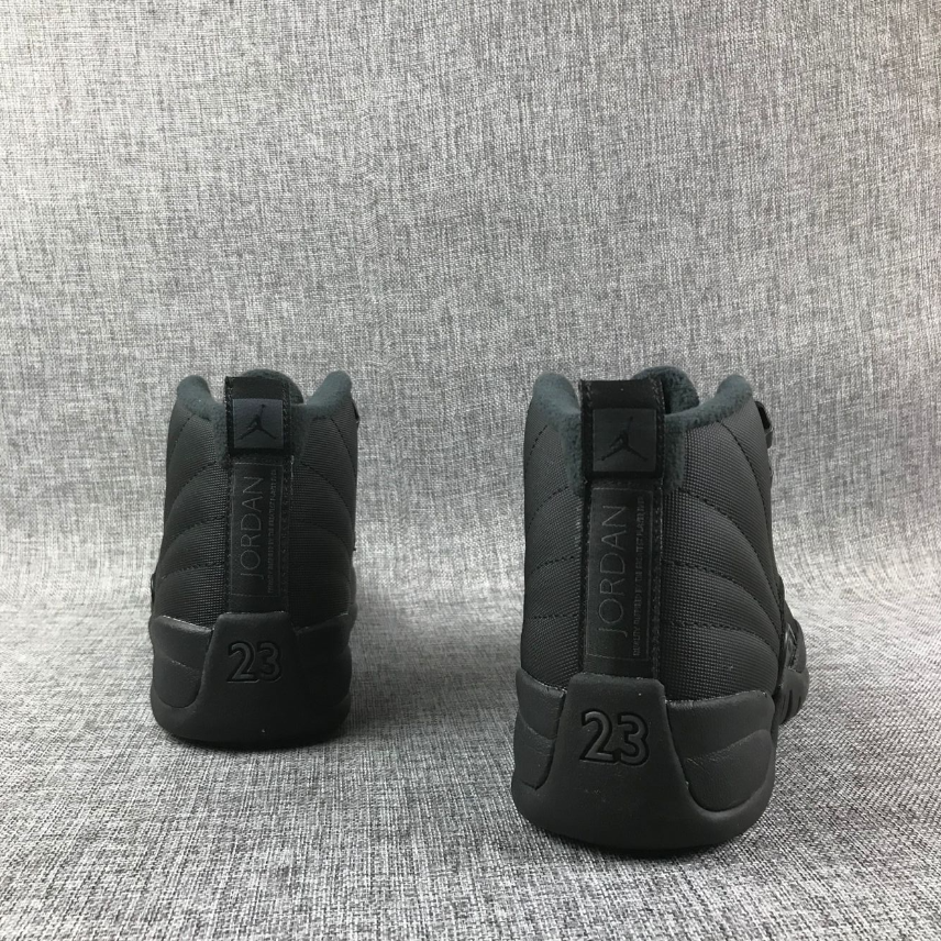Air Jordan 12 Full Black