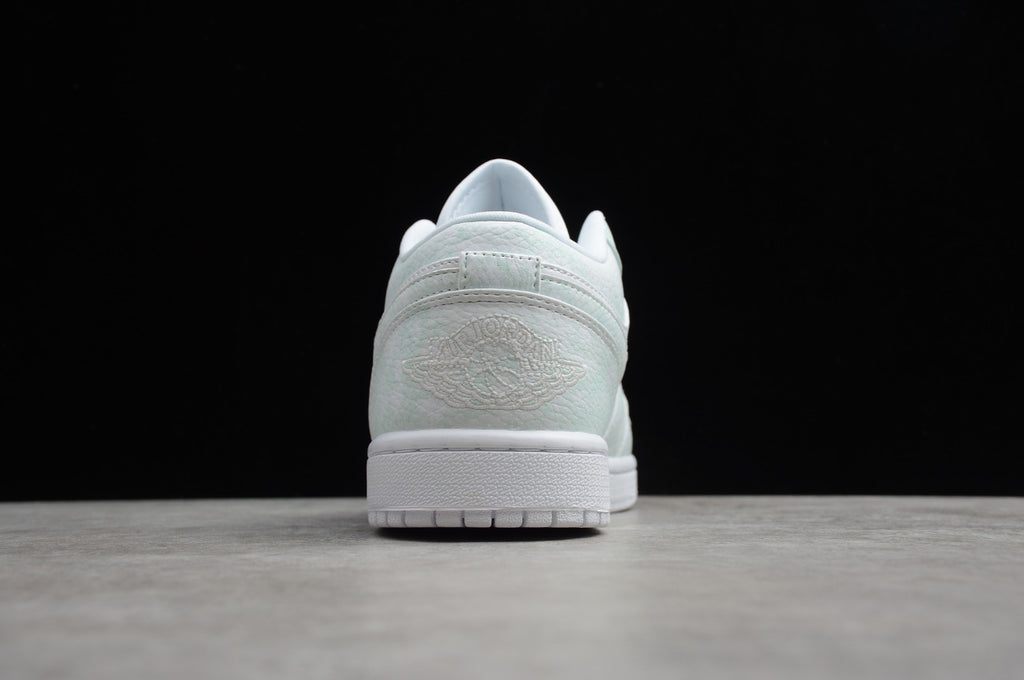 Air Jordan 1 Low Nature White Mint