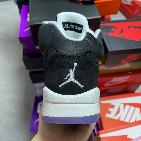 Air Jordan 5 Oreo Black