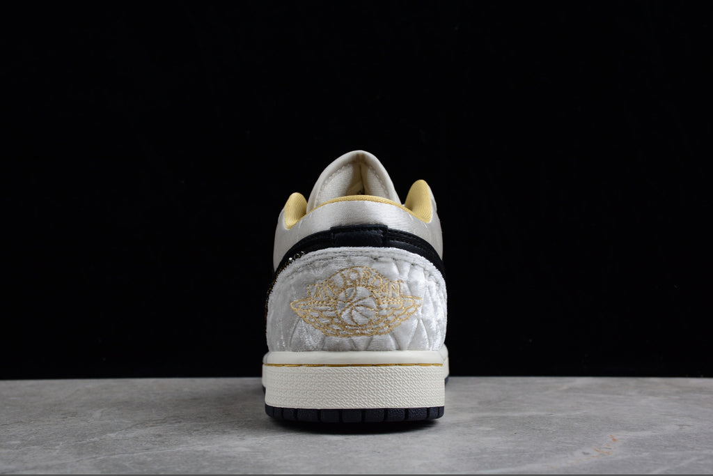 Air Jordan 1 Low 'Beaded Swoosh'