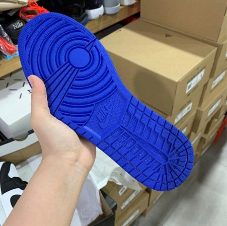 Air Jordan 1 Mid White Black Blue