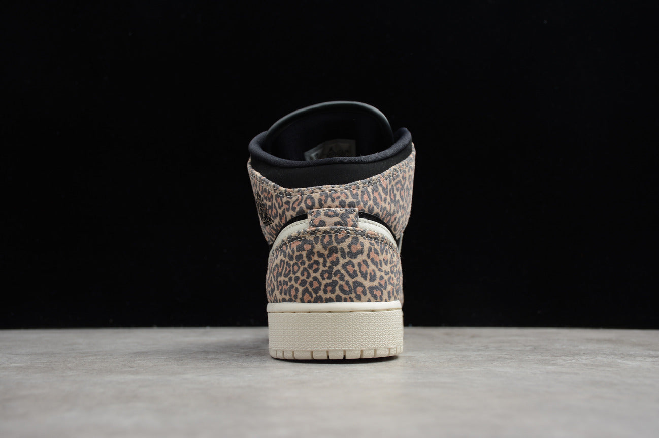 Air Jordan 1 Mid SE Leopard