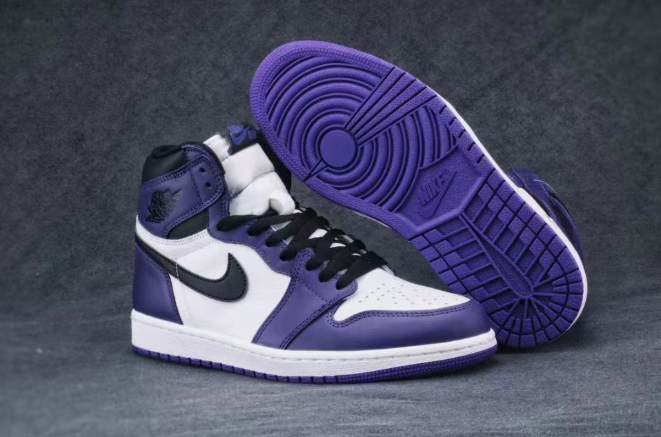 Air Jordan 1 Retro High Court Purple
