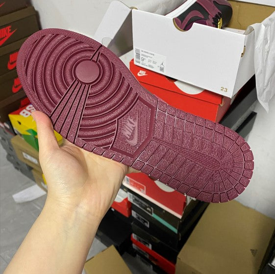 Air Jordan 1 Low Beetroot Gold Pendant