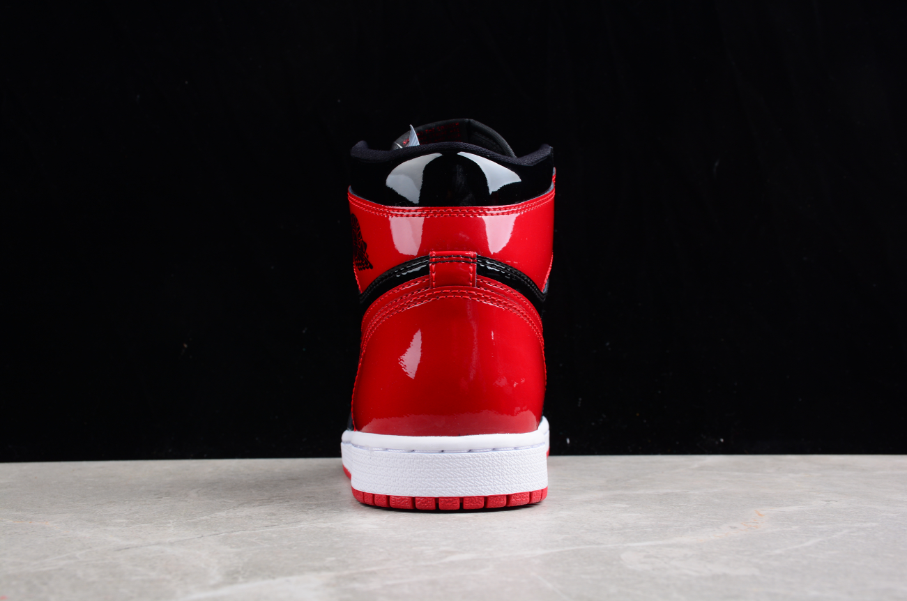 Air Jordan 1 Retro High OG 'Bred Patent'