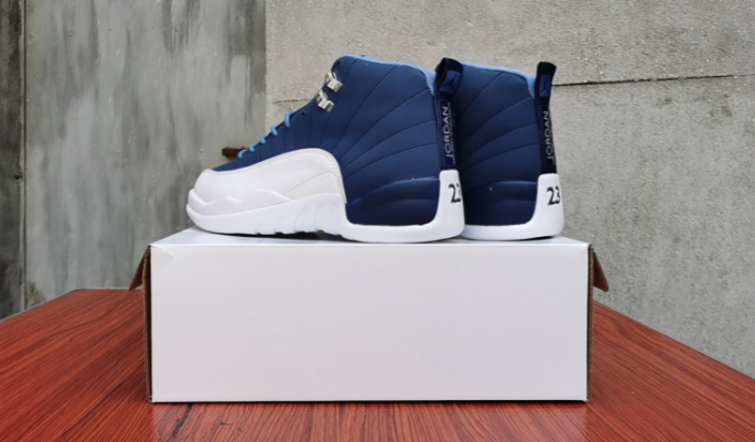 Air Jordan 12 Retro Indigo