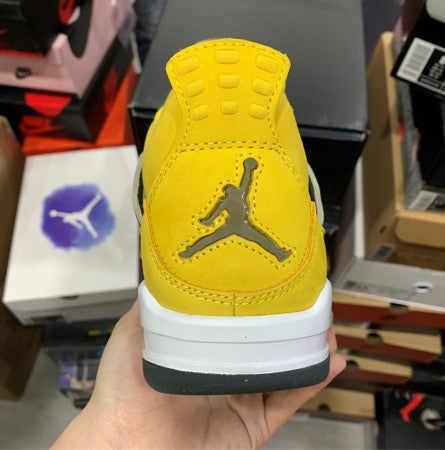 Air Jordan 4 Lightning LS