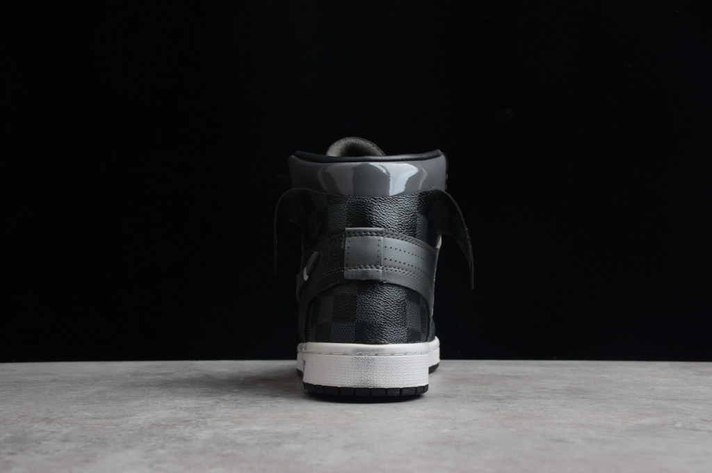 Off-White X Air Jordan 1 LV Black White