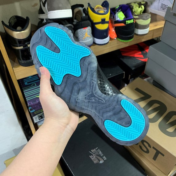 Air Jordan 11 Gamma Blue