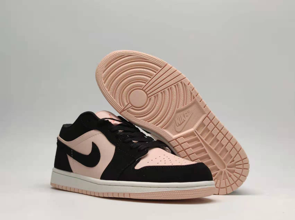 Air Jordan 1 Low Guava Ice