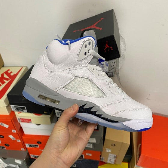 Air Jordan 5 “Stealth 2.0”