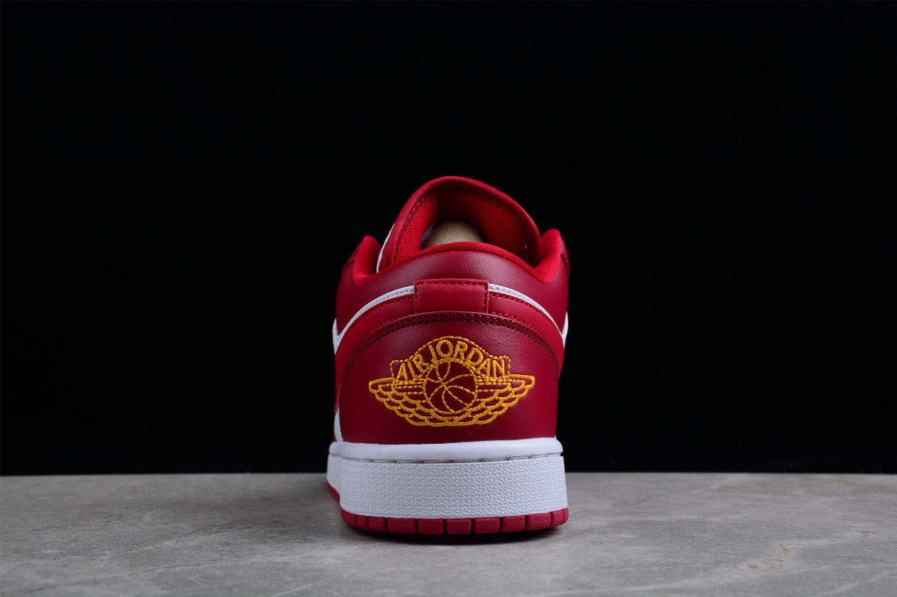 Air Jordan 1 Low OG Chicago