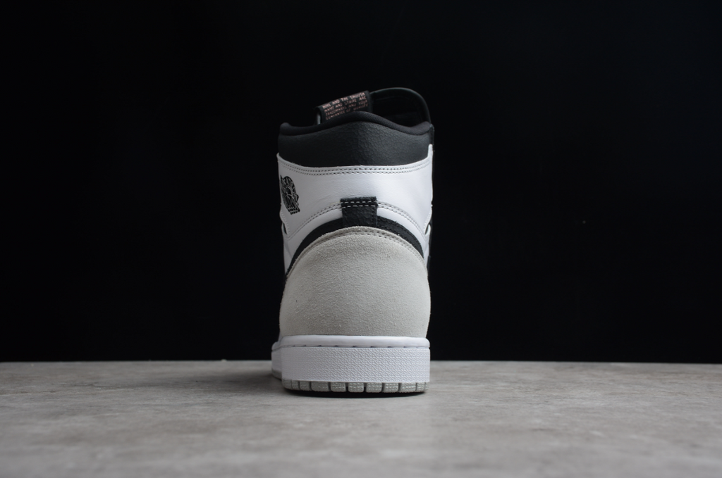 Air Jordan 1 Retro High OG 'Stage Haze'