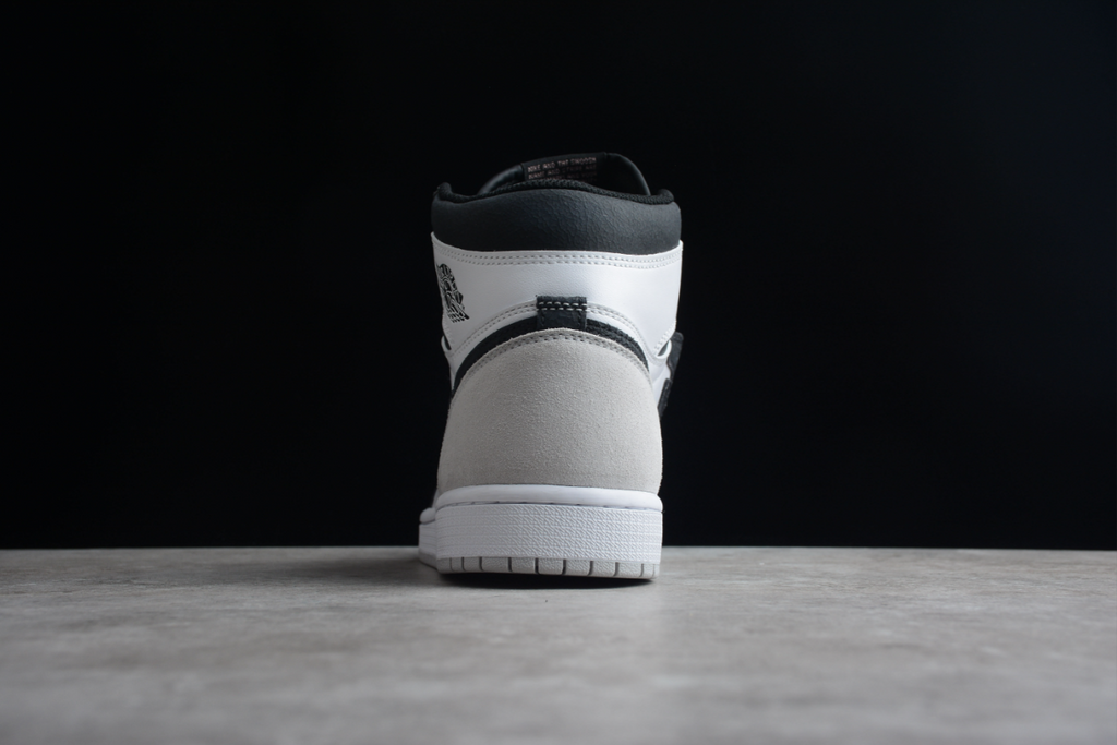 Air Jordan 1 Retro High OG Stage Haze