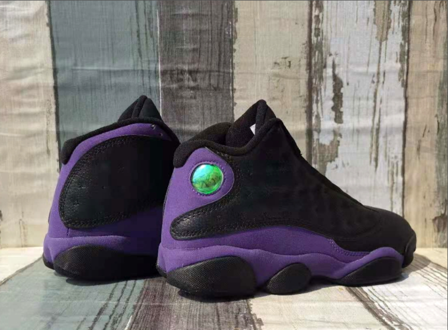 Air Jordan 13 Court Purple