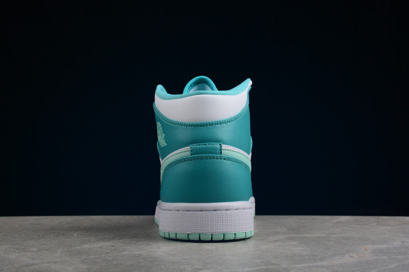 Air Jordan 1 Mid SE Marine Green