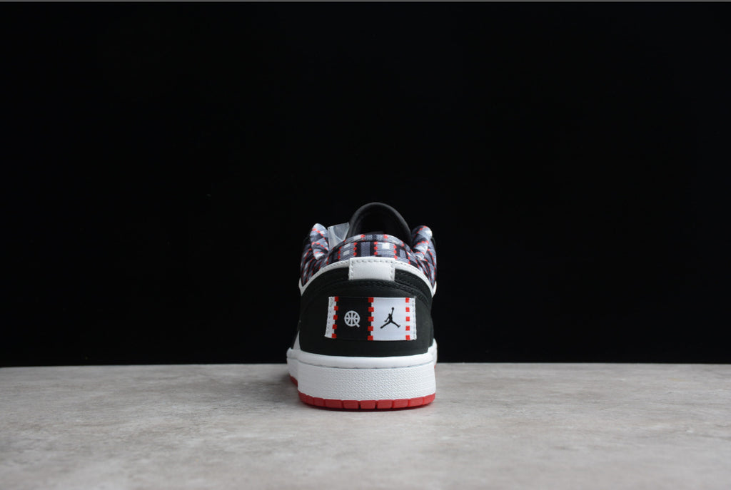 Air Jordan 1 Low Quai 54
