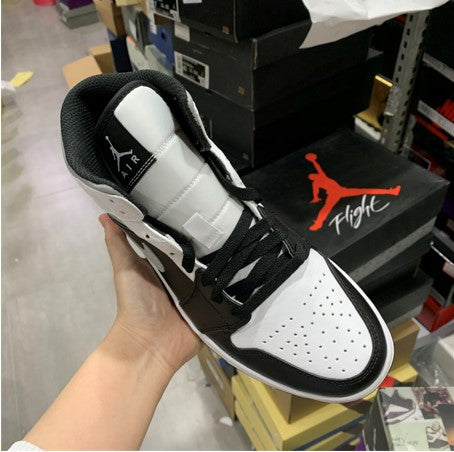 Air Jordan 1 Mid White Shadow Grey
